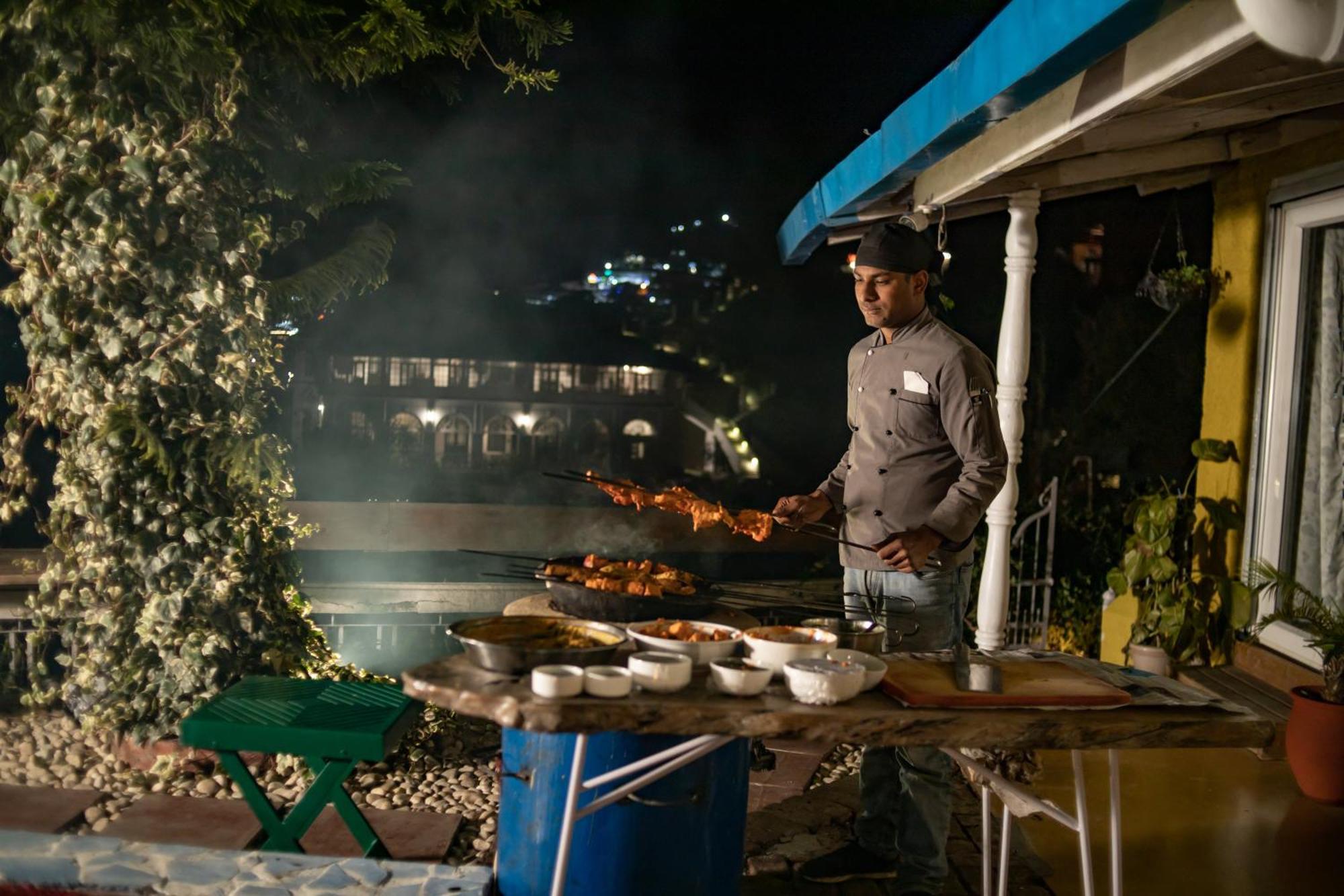 Hotel Seclude Mussoorie Exterior foto